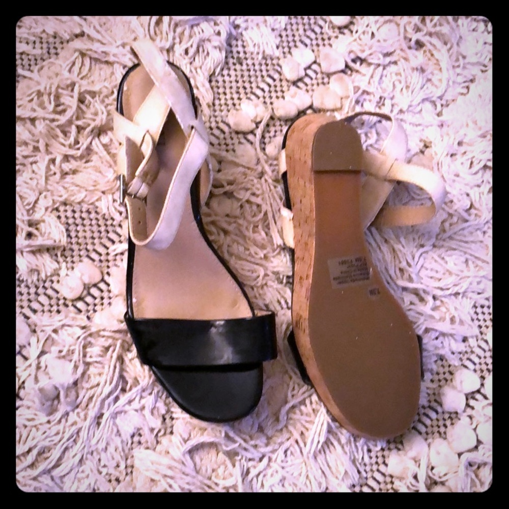 black and white alfani wedges